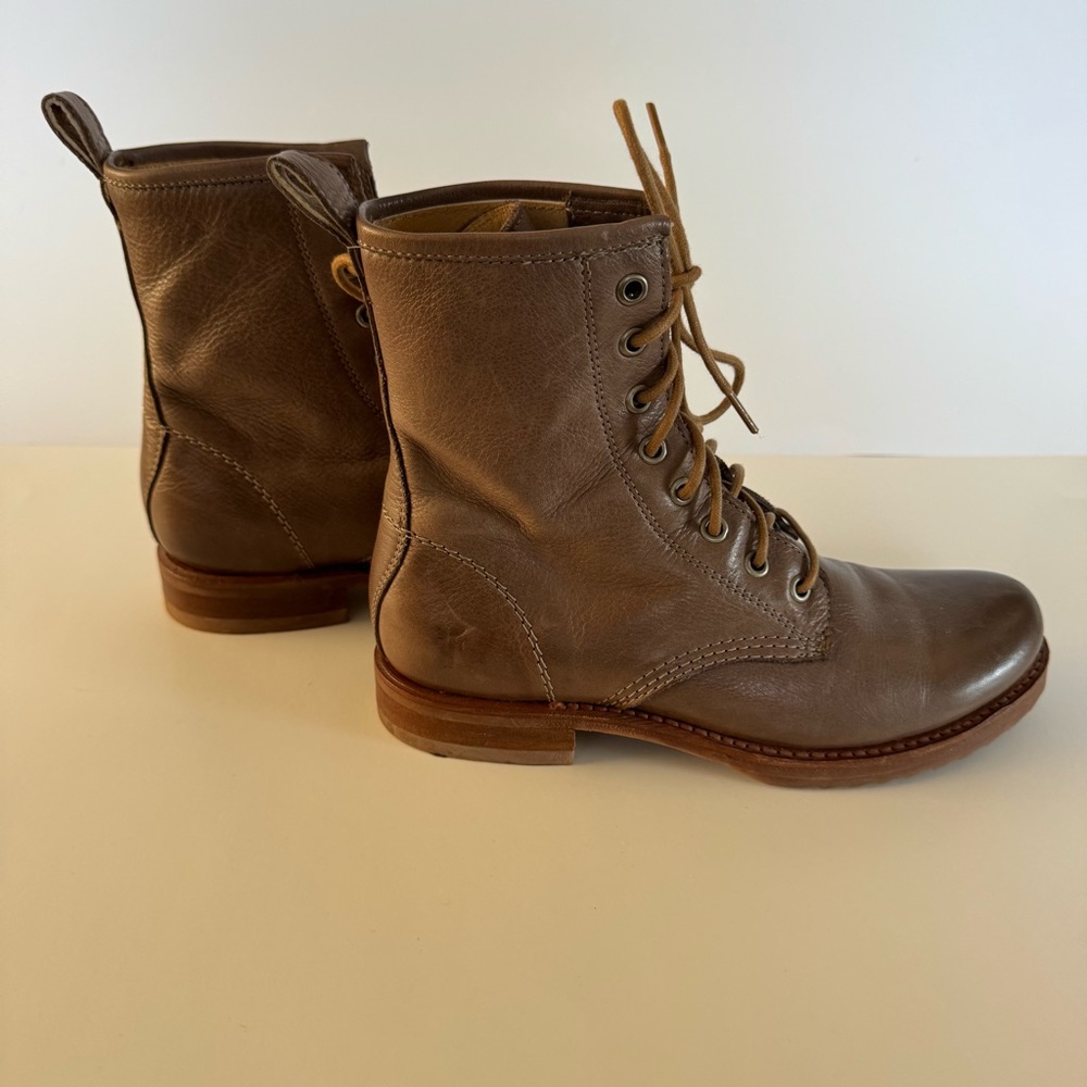 Frye Veronica Combat Boot Grey Brown Color 7